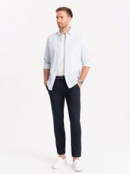 Męskie spodnie chino z ozdobną taśmą w pasie SLIM FIT – granatowe V2 - Rozmiar: S. Niebieskie spodnie na co dzień męskie Ombre Clothing, bez wzorów, z bawełny, casualowe. W wyprzedaży za 179.99 zł.