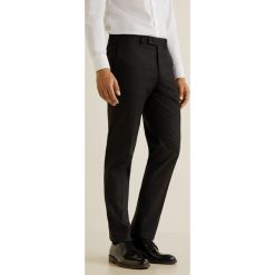 Mango Man - Spodnie Brasilia. Szare eleganckie spodnie męskie Mango Man, z haftami, z bawełny, eleganckie. Za 199.90 zł.