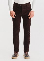 Brązowe spodnie sztruksowe. Brązowe spodnie na co dzień męskie Pako Lorente, bez wzorów, z bawełny, casualowe. Za 249.99 zł.