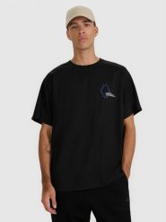 4F T-shirt oversize z nadrukiem męski - czarny L. Czarne t-shirty męskie 4f, l, bez wzorów, z bawełny, bez kołnierzyka, bez ramiączek. Za 79.99 zł.