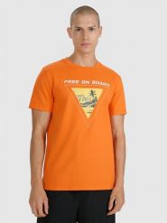 4F T-shirt regular z nadrukiem męski - pomarańczowy S. Brązowe t-shirty męskie 4f, m, bez wzorów, z bawełny, bez kołnierzyka, bez ramiączek. W wyprzedaży za 59.99 zł.