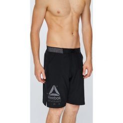 Reebok - Szorty. Szorty sportowe męskie marki Reebok. W wyprzedaży za 149.90 zł.