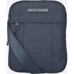 Tommy Hilfiger - Saszetka. Szare saszetki męskie Tommy Hilfiger, w paski, z materiału. W wyprzedaży za 199.90 zł.