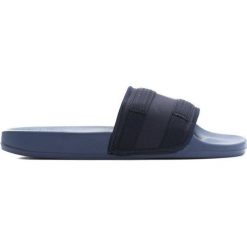 Granatowe Klapki Opensightly. Klapki i japonki męskie marki Born2be. Za 39.99 zł.