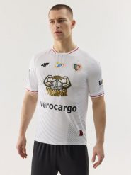 4F Koszulka klubowa wyjazdowa z sezonu 2023/24 męska 4F x Piast Gliwice - biała XXL. Białe t-shirty męskie 4f, m, bez wzorów, z dzianiny, bez kołnierzyka, bez ramiączek. W wyprzedaży za 149.99 zł.