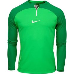 Bluza sportowa męska Nike NK Dri-FIT Academy Drill Top K. Zielone bluzy nierozpinane męskie Nike, m, bez wzorów, sportowe, bez ramiączek, bez kaptura. Za 209.25 zł.