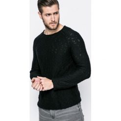 Review - Sweter. Czarne swetry męskie Review, z bawełny, z okrągłym kołnierzem, z krótkim rękawem. W wyprzedaży za 99.90 zł.