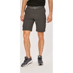 Columbia - Szorty. Szare szorty męskie Columbia, w paski, z materiału, casualowe. W wyprzedaży za 179.90 zł.