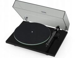 Pro-Ject T1 EVO Phono Turntable, Piano Black. Czarne gramofony Pro-Ject Audio Systems. Za 2,082.92 zł.