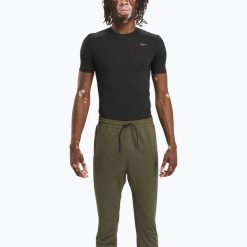 Koszulka męska Reebok Compression Tee. Czarne bielizna termoaktywna męska Reebok, m, bez wzorów, bez ramiączek. Za 99.99 zł.