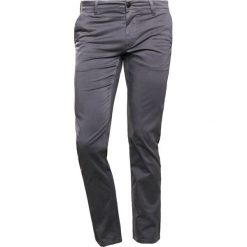 BOSS CASUAL SLIM Chinosy medium blue. Eleganckie spodnie męskie marki BOSS CASUAL. Za 419.00 zł.