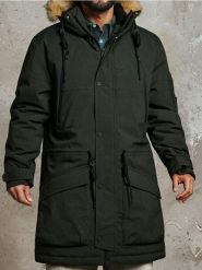 Kurtka puffer z kapturem - zielony. Zielone kurtki męskie Sinsay, l, bez wzorów, bez ramiączek, z kapturem. Za 199.99 zł.