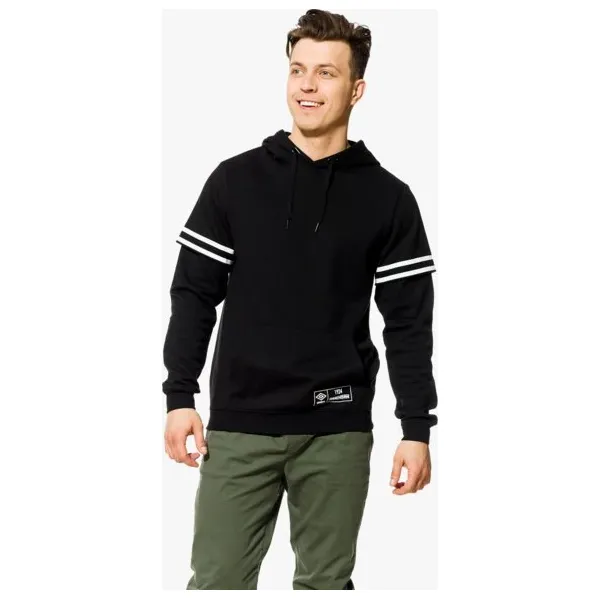 Umbro Bluza Aurochs , czarny, rozmiar L. Czarne bluzy nierozpinane męskie Umbro, l, bez wzorów, z bawełny, sportowe, bez ramiączek, bez kaptura. W wyprzedaży za 79.99 zł.