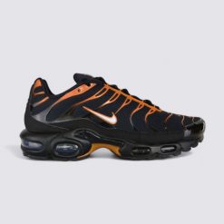 Buty lifestyle męskie Nike Air Max Plus FN6949-400. Czarne buty sportowe na co dzień męskie Nike, m, bez wzorów, casualowe, bez ramiączek, bez kaptura. Za 804.80 zł.