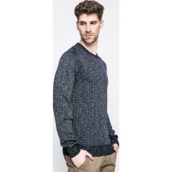 Trussardi Jeans - Sweter. Swetry męskie marki TRUSSARDI JEANS. W wyprzedaży za 219.90 zł.