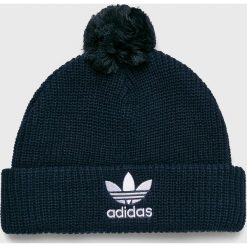 Adidas Originals - Czapka. Czarne czapki męskie Adidas Originals, na zimę, z dzianiny. W wyprzedaży za 79.90 zł.