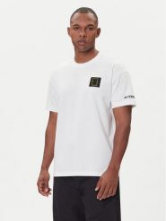 Adidas T-Shirt National Geographic Graphic KC5417 Biały Regular Fit. Białe t-shirty sportowe męskie ADIDAS, l, bez wzorów, z bawełny, sportowe, bez ramiączek. Za 149.99 zł.