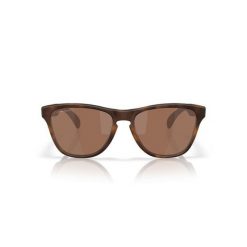 Okulary przeciwsłoneczne Oakley Frogskins. Niebieskie okulary przeciwsłoneczne męskie Oakley, bez wzorów, retro. Za 629.50 zł.