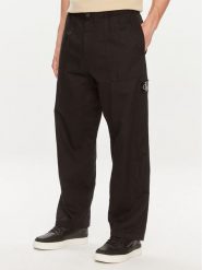 Calvin Klein Jeans Spodnie materiałowe J30J325126 Czarny Regular Fit. Czarne spodnie na co dzień męskie Calvin Klein Jeans, bez wzorów, z bawełny. Za 279.99 zł.