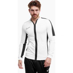 Bluza sportowa męska Nike Dri-FIT Academy 23. Białe bluzy nierozpinane męskie Nike, m, bez wzorów, sportowe, bez ramiączek, bez kaptura. Za 213.06 zł.