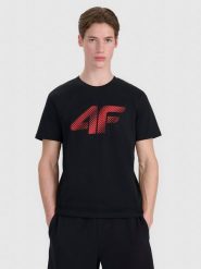 4F T-shirt regular z nadrukiem męski - czarny XL. Czarne t-shirty męskie 4f, m, bez wzorów, z bawełny, bez kołnierzyka, bez ramiączek. W wyprzedaży za 49.99 zł.