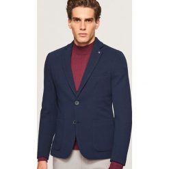 Marynarka z tkaniny strukturalnej slim fit - Niebieski. Niebieskie marynarki męskie Reserved, z tkaniny. Za 249.99 zł.