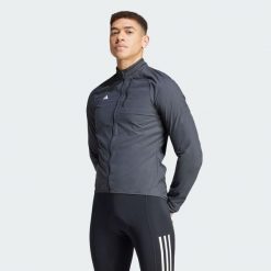 Kurtka The WIND.RDY Cycling. Czarne kurtki męskie ADIDAS, bez wzorów, z materiału, sportowe, bez ramiączek, bez kaptura. Za 479.00 zł.
