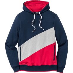 Bluza z kapturem Regular Fit bonprix ciemnoniebiesko-jasnoszary melanż - czerwony. Bluzy nierozpinane męskie bonprix. Za 59.99 zł.