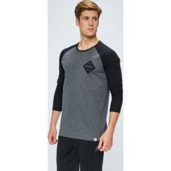 Reebok - Longsleeve. Koszulki męskie z długim rękawem marki Reebok. W wyprzedaży za 119.90 zł.