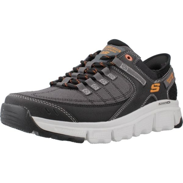 Buty Mężczyzna Skechers Summits At czarny. Czarne buty sportowe na co dzień męskie Skechers, m, bez wzorów, bez ramiączek, bez kaptura. Za 382.94 zł.