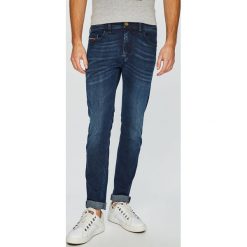 Diesel - Jeansy Thommer. Jeansy męskie marki Diesel. Za 729.90 zł.