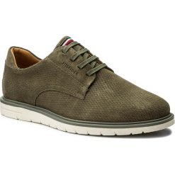 Półbuty TOMMY HILFIGER - Joseph 3B FM0FM01203 Dusty Olive 011. Codzienne półbuty męskie marki Tommy Hilfiger. W wyprzedaży za 329.00 zł.