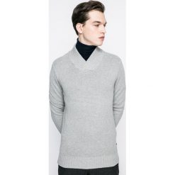 Produkt by Jack & Jones - Sweter. Szare swetry męskie PRODUKT by Jack & Jones, z bawełny, z krótkim rękawem. W wyprzedaży za 49.90 zł.