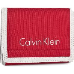 Duży Portfel Męski CALVIN KLEIN - Col3 Bylon 8CC + Coin K50K502519 646. Czerwone portfele męskie Calvin Klein, z materiału. W wyprzedaży za 149.00 zł.