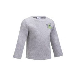 Bluza Gym & Pilates dla maluchów. Szare bluzy nierozpinane męskie DOMYOS, z nadrukiem, z bawełny. W wyprzedaży za 18.99 zł.