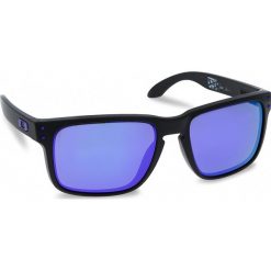 Okulary przeciwsłoneczne OAKLEY - Holbrook OO9102-26 Matte Black/Violet Iridium. Czarne okulary przeciwsłoneczne męskie Oakley, z tworzywa sztucznego. W wyprzedaży za 479.00 zł.