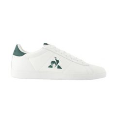 Sneakersy Le Coq Sportif Courstet 2. Białe buty trekkingowe męskie le coq sportif, bez wzorów, ze skóry, bez zapięcia, trekkingowe. Za 300.99 zł.