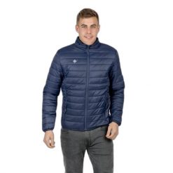 Kurtka puchowa Izas Nasser. Niebieskie kurtki męskie IZAS, m, bez wzorów, z nylonu, sportowe, bez ramiączek, bez kaptura. W wyprzedaży za 326.04 zł.