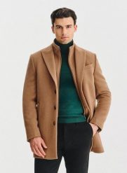 PAKO LORENTE – Kamelowy płaszcz męski z odpinaną stójką. Płaszcze męskie Pako Lorente, na jesień, m, bez wzorów, z poliesteru, bez kaptura. Za 999.99 zł.