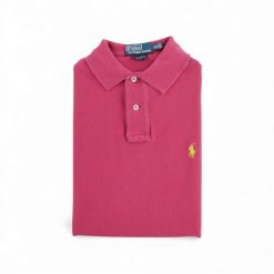 Second life - Koszulka polo męska z krótkim rękawem różowa - Stan bardzo dobry. Czerwone koszulki polo męskie Ralph Lauren, m, bez wzorów, sportowe, bez kołnierzyka, bez ramiączek. Za 114.17 zł.