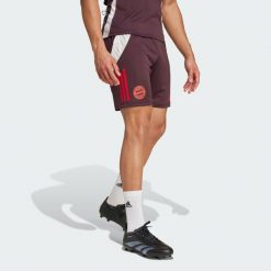 Szorty FC Bayern Tiro 24 Training. Czerwone szorty sportowe męskie ADIDAS, bez wzorów, z materiału, sportowe. Za 267.96 zł.