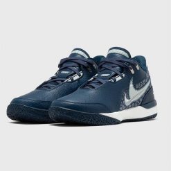 Buty Sportowe Męskie Nike Zm Lebron Nxxt Gen Ampd. Niebieskie buty do biegania męskie Nike, bez wzorów, bez zapięcia, do biegania. Za 576.40 zł.