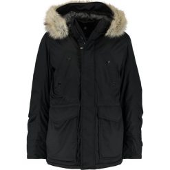 GStar WHISTLER TWILL FUR HDD SHORT PARKA Kurtka zimowa black. Kurtki męskie marki G-Star. W wyprzedaży za 637.45 zł.