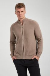 Sweter męski zapinany na zamek Olegor JOOP! JEANS. Swetry męskie JOOP! Jeans, bez wzorów, z jeansu, bez kołnierzyka, bez ramiączek. Za 729.00 zł.