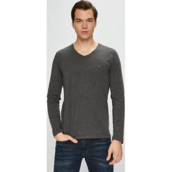 Tommy Hilfiger - Longsleeve. Koszulki męskie z długim rękawem Tommy Hilfiger. W wyprzedaży za 99.90 zł.