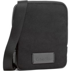 Saszetka CALVIN KLEIN - Modern Bound Mini Reporter K50K503442 Czarny. Saszetki męskie marki Calvin Klein. W wyprzedaży za 239.00 zł.