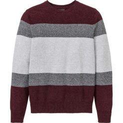 Sweter z bawełny z recylingu bonprix szaro-bordowy. Szare swetry męskie bonprix, bez wzorów, z bawełny, bez kołnierzyka, bez ramiączek. Za 44.99 zł.