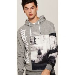 Bluza z fotonadrukiem - Czarny. Bluzy nierozpinane męskie marki House. W wyprzedaży za 69.99 zł.
