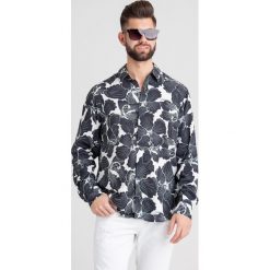KOSZULA Just Cavalli. Czarne koszule męskie Just Cavalli, m, bez wzorów, z wiskozy, bez kołnierzyka, bez ramiączek. Za 581.40 zł.