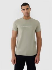 4F T-shirt regular z nadrukiem męski - khaki S. Brązowe t-shirty męskie 4f, m, bez wzorów, z bawełny, bez kołnierzyka, bez ramiączek. W wyprzedaży za 39.99 zł.